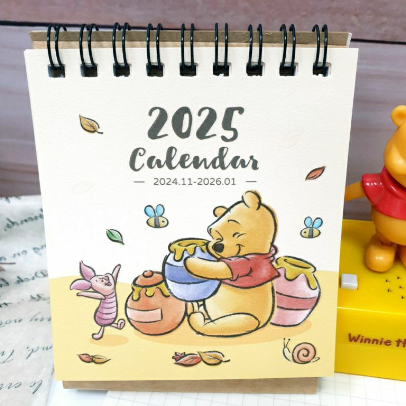 2025 Pooh Mini Desk Calendar 2024.112026.01 Small Monthly Triangle