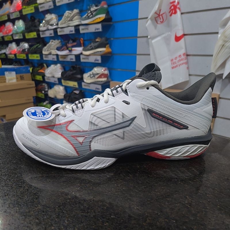 Mizuno badminton sale shoes singapore