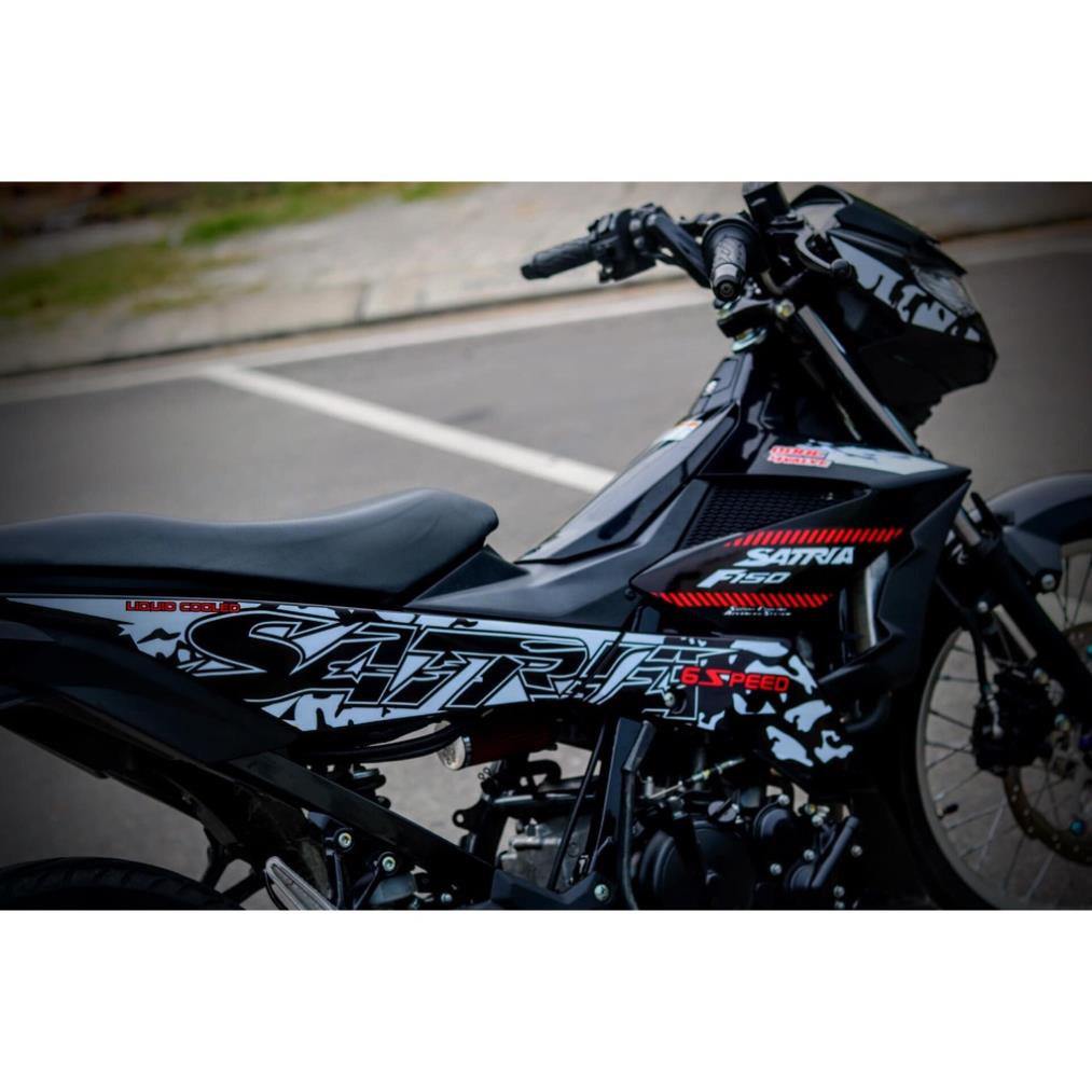 Excellent Raider FI Car Sticker, Black, White, Red Model with Satria ...