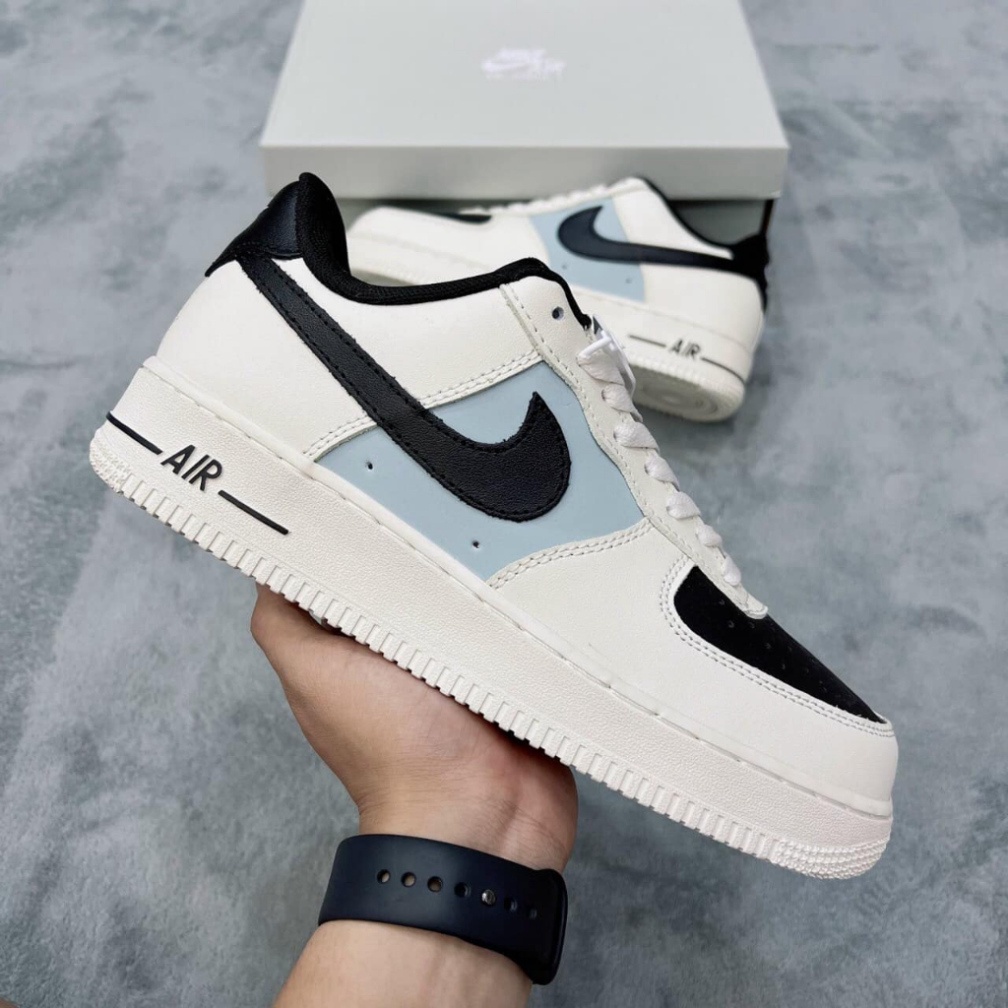 Air force 1 on sale black and white price