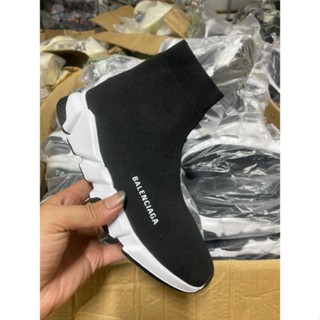 Balenciaga speed clearance trainer indossate