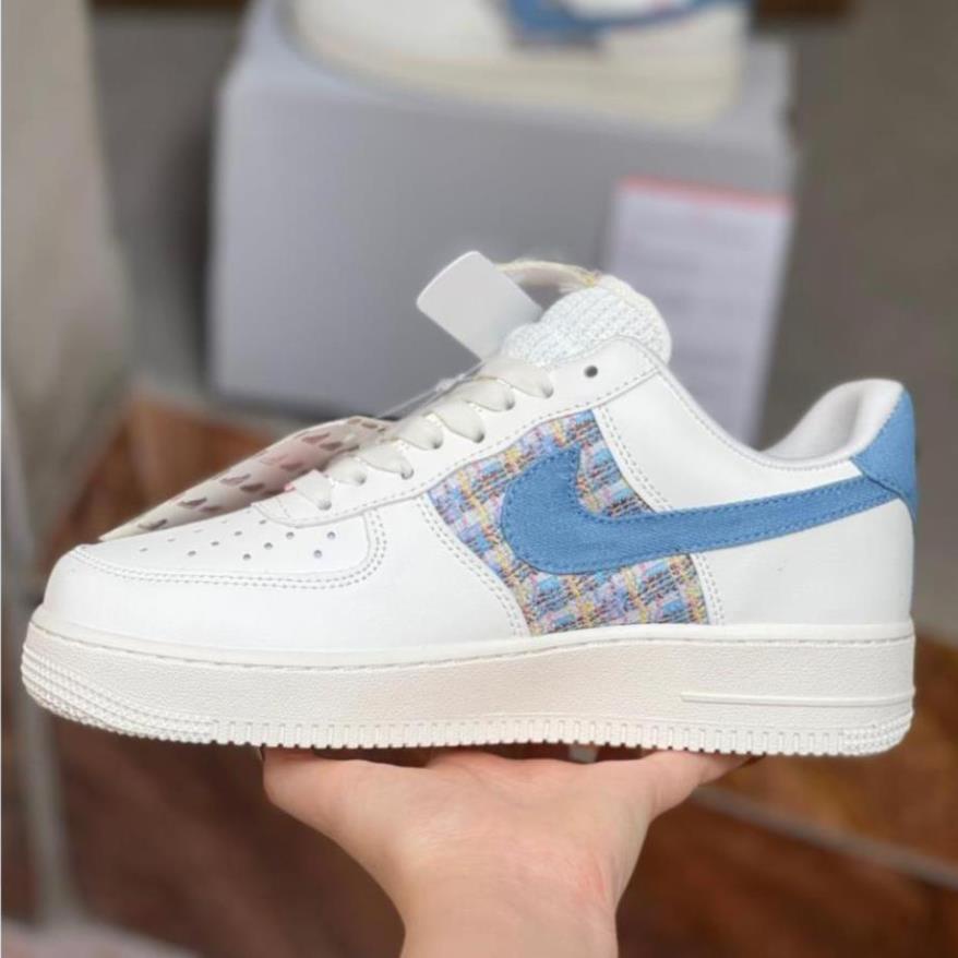 Air force ones hot sale with blue