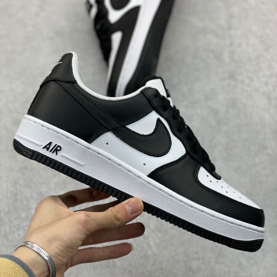 Air force 1 hot sale mens black and white