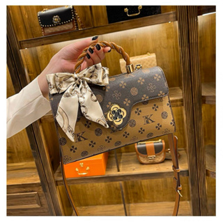 Louis Vuitton Street Style Office Style Elegant Style Logo Handbags (M45945)