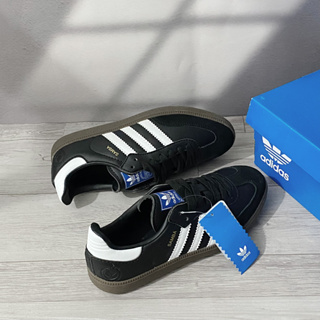 Buy Adidas black and white shoes At Sale Prices Online - October