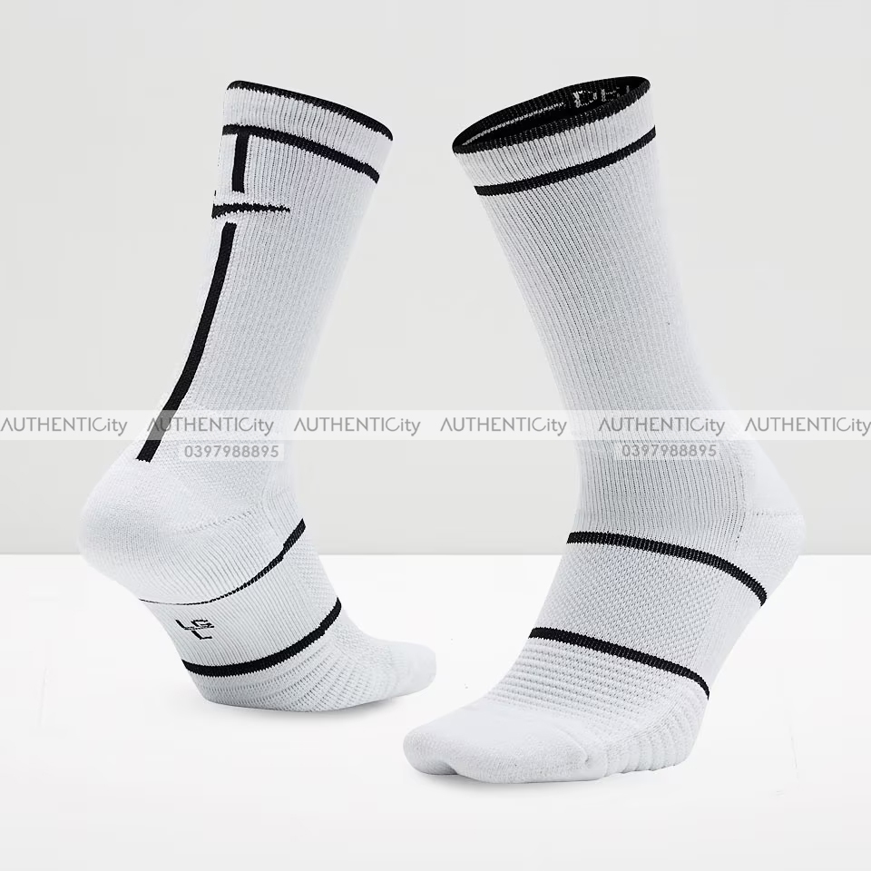 Nike court essentials crew hotsell tennis socks