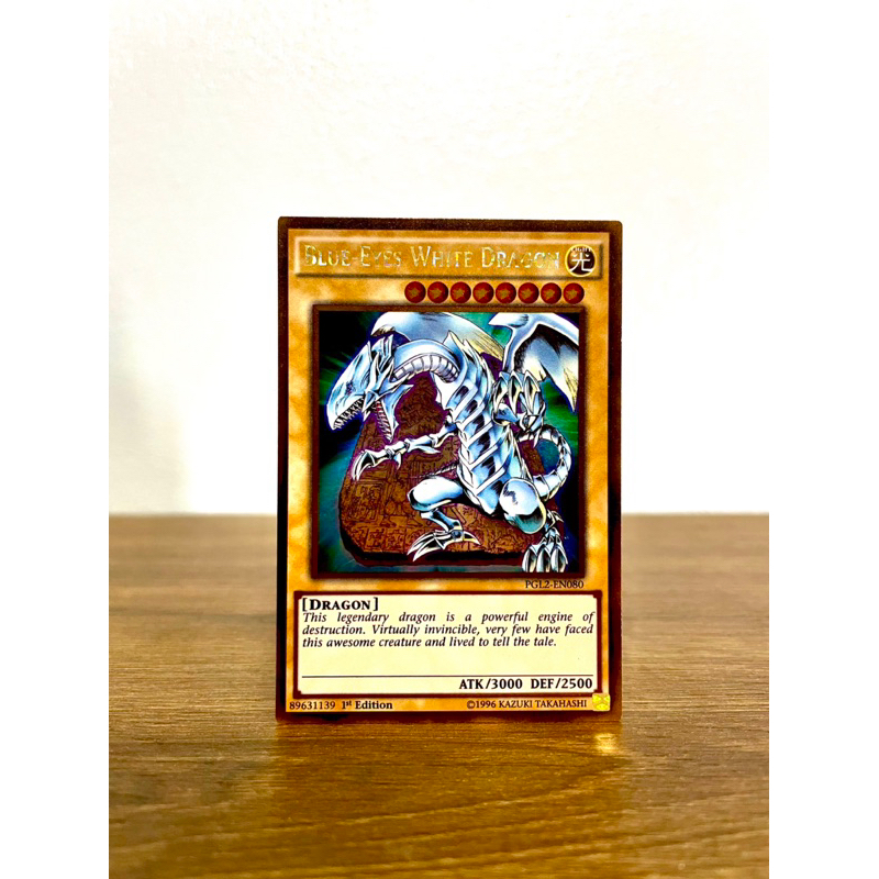 Blue Eyes White Dragon, Gold Rare PGL2EN080 Card Shopee Singapore