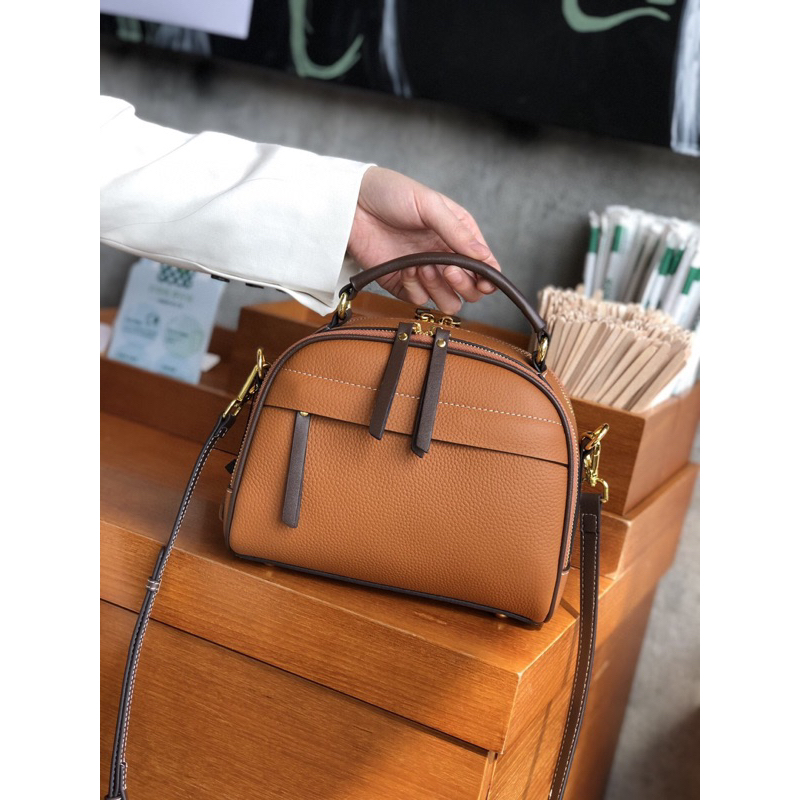 Gift 20 10 basic Soft Leather Cross Bags QC Standard Goods.Size 22cm Fit Phone Lines