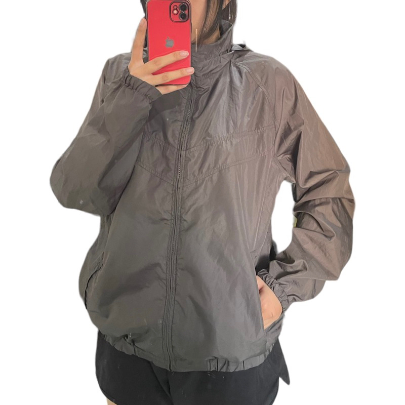Wind jacket uniqlo sales