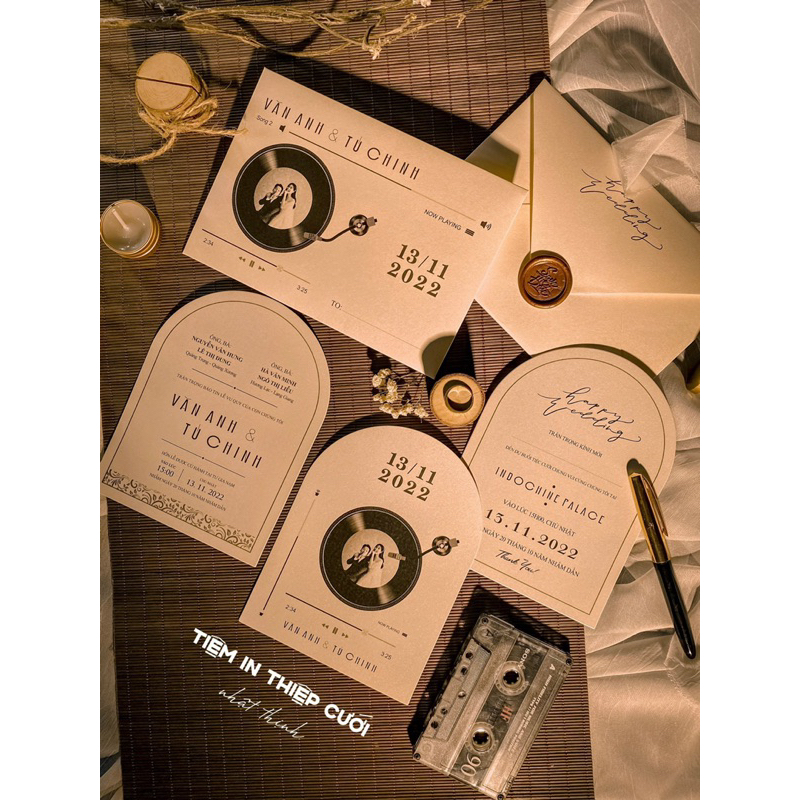MUSIC DISC WEDDING CARD - MODERN CURVED BOTTOM | Shopee Singapore