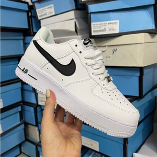 Air force 1 hot sale white with black writing