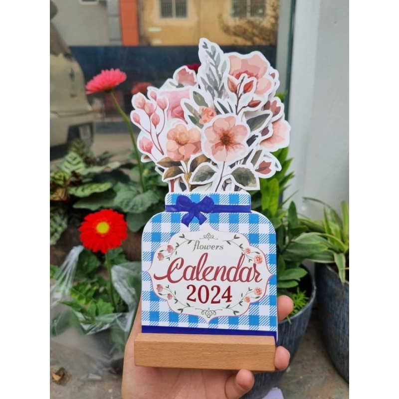 Desktop Calendar 2024, Wooden Base Calendar, Creative Flower Calendar