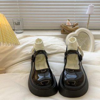 Nice hot sale shoes price