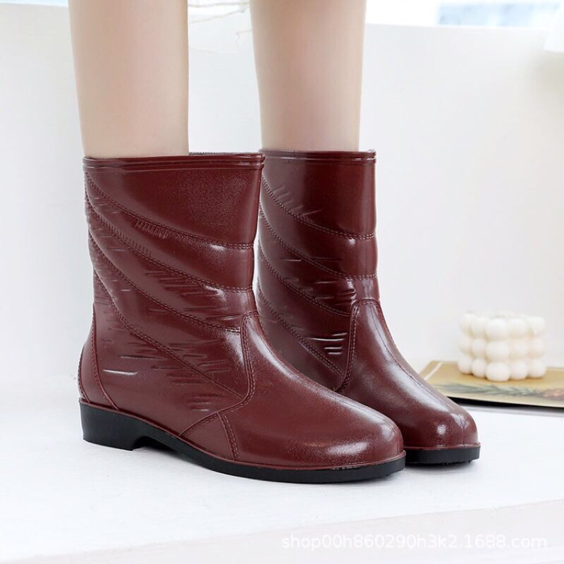 Low cut rubber boots hotsell