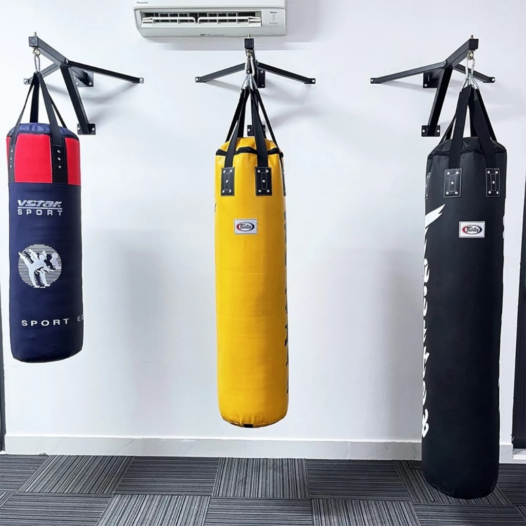 COMBO Wall-mounted single sandbag hanging frame + Bag cover (unstuffed ...