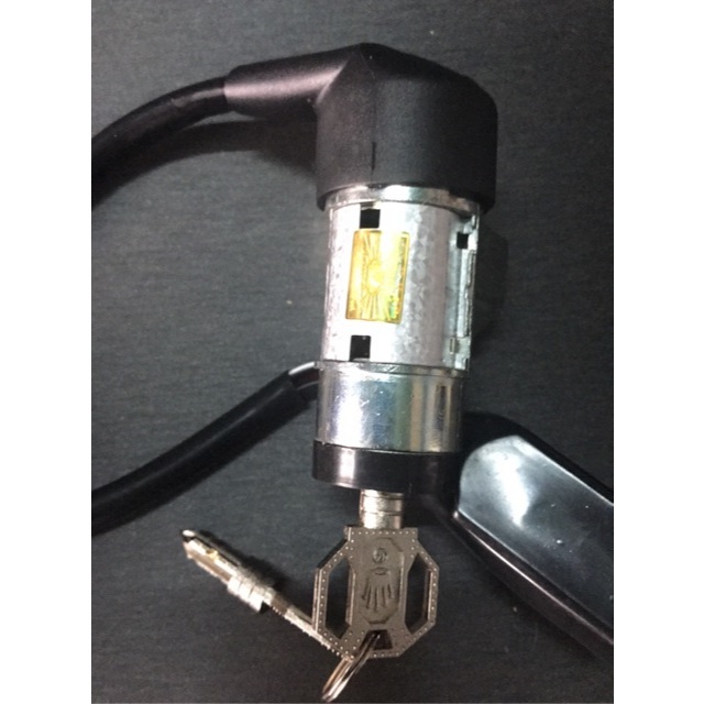Dream Wave car lock set with CROWN key (with single front lock ...
