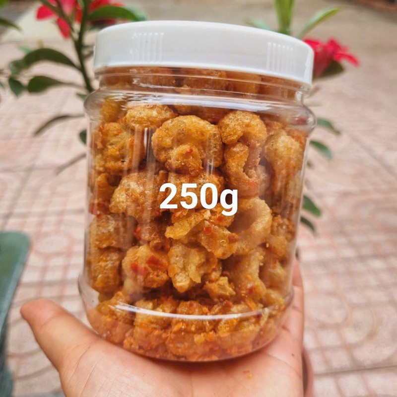 Crispy pork rinds braised with garlic sauce 250gr | Shopee Singapore