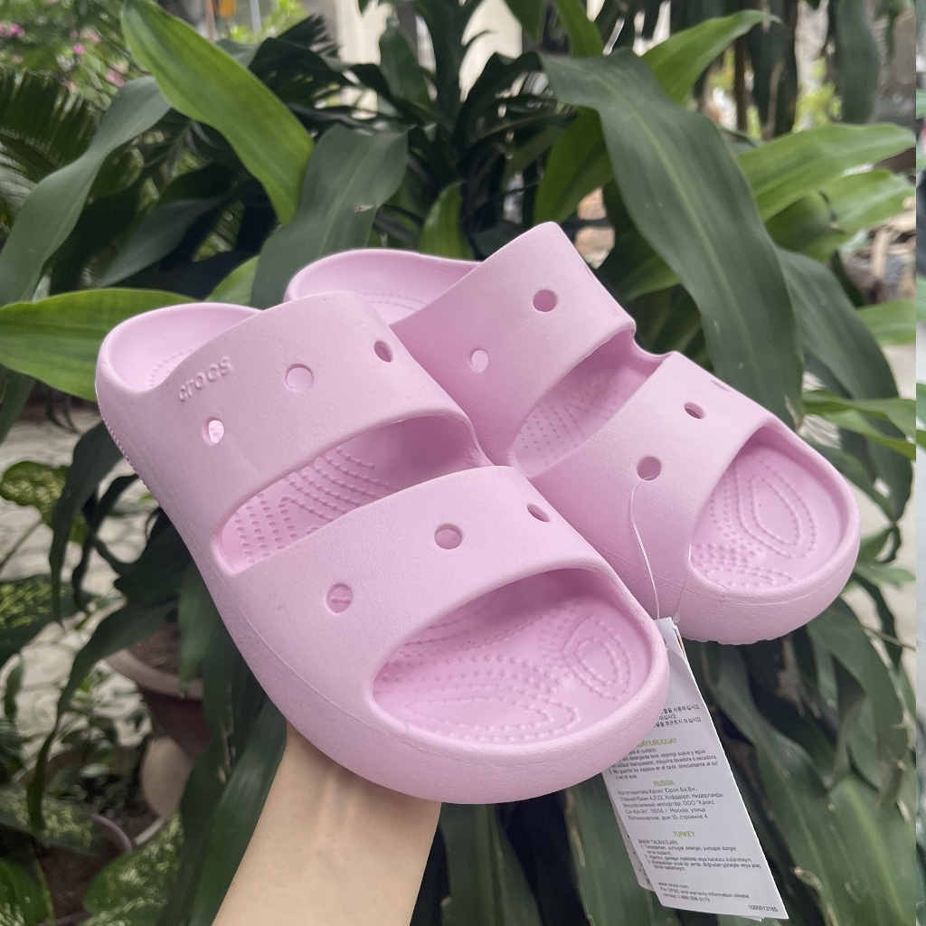 Cross Classic V2 men s and women s slippers monolithic plastic slippers super durable super light breathable comfortable for the beach and rain. Shopee Singapore