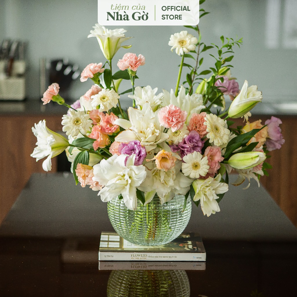 Spherical round glass vase Nha Go's Shop unique glass flower vase decor ...