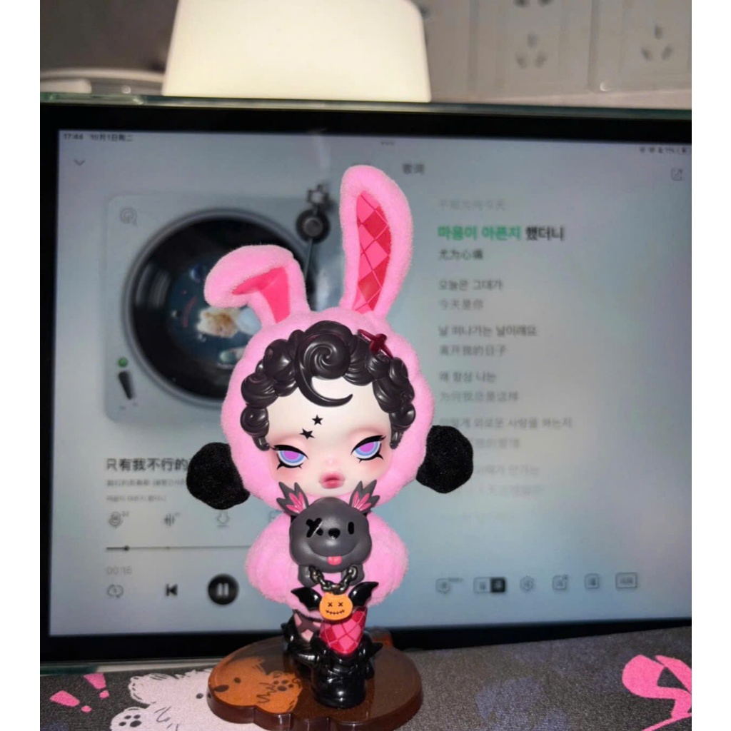 新品 SKULLPANDA Bunny or Doggy Pop Mart ポップマート スカルパンダ