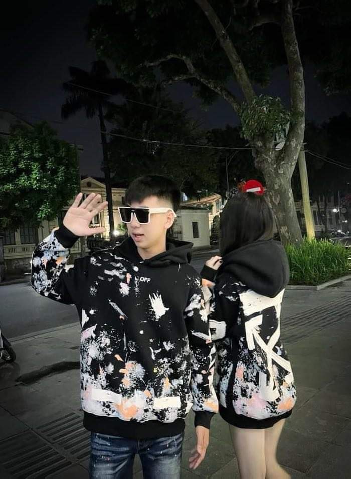 Off White Hoodie for Men and Women with Super Beautiful Lang Paint Flake Pattern Print Off White Hoodie with Extremely Sharp Back Logo Printed.LN
